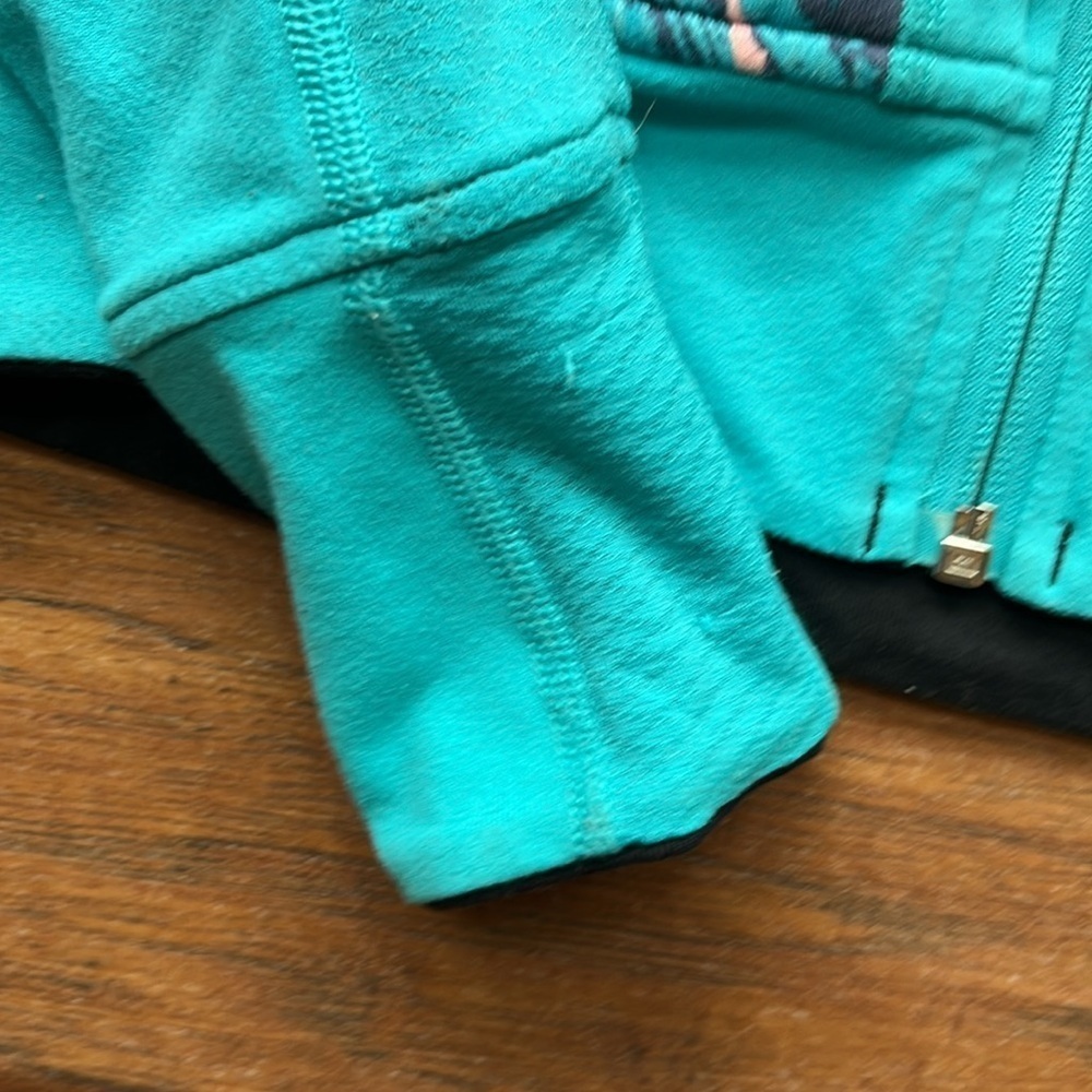Ivivva Jacket - Size 10 - Picture 2 of 14